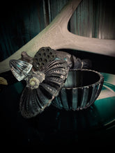 Load image into Gallery viewer, Ctenophora Bioluminescent Bowl